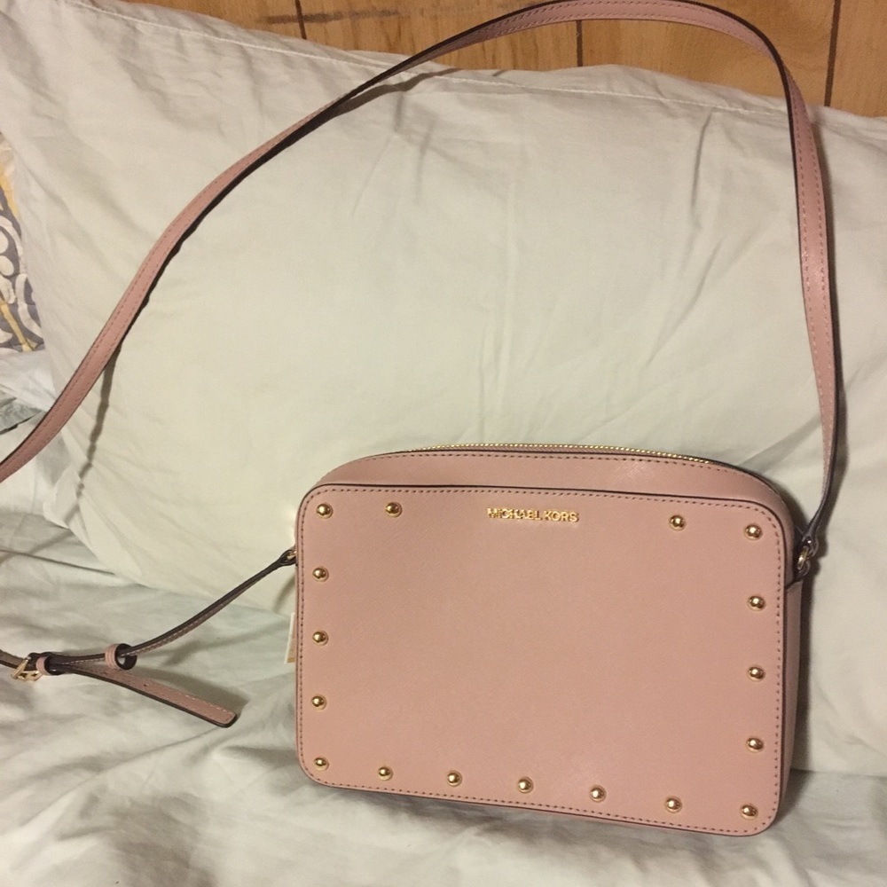 Michael kors crossbody
